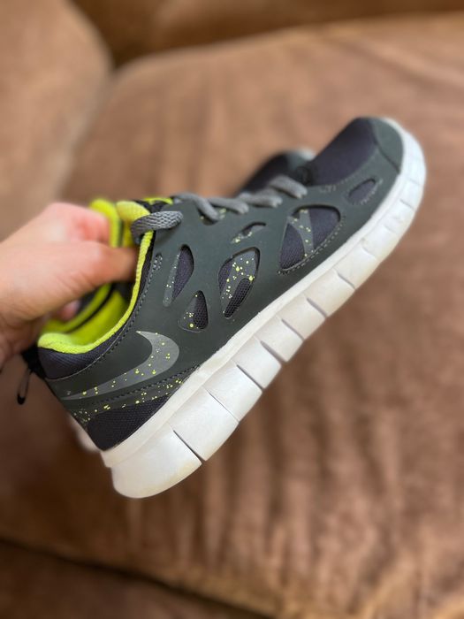 Нові кросівки Nike Free Run 2   39 р