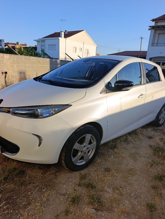 Renault ZOE 2014 | 100% Elétrico | Bateria Própria