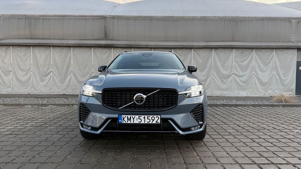 Volvo XC 60 Volvo XC 60 B5 B R-Design