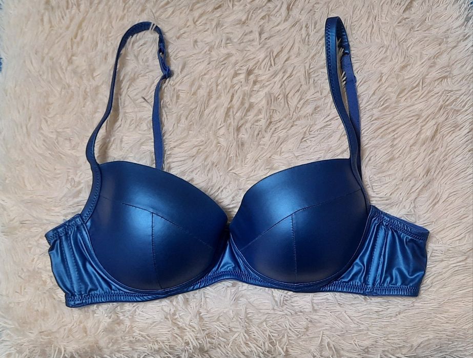 Biustonosz Tezenis w rozmiarze 80B