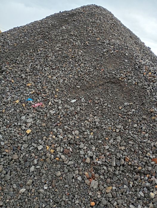 Kruszywo,piasek,kamień drogowy,,pospółka,piach zasypowy,tłuczen grys