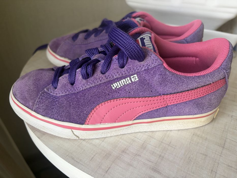 Кросівки Puma на дівчинку 33 р. Натуральна замша