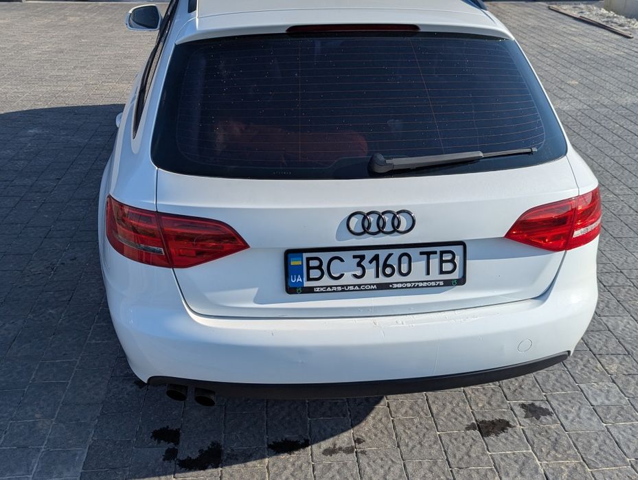 Audi a4 b8 2008  2.0 диз/мех