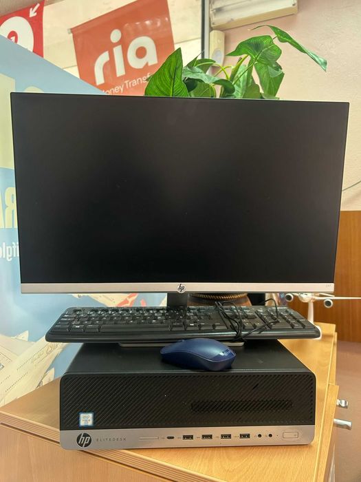 Desktop Computer HP I5-6600, 16GB Ram, 17 Inch Monitor