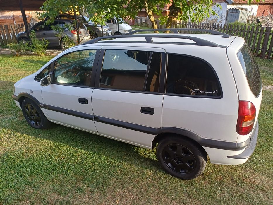 продам на ходу OPEL ZEFIRA 2.0 TDI 2000.р.