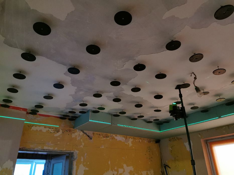 Poddasza/Elewacje   od 100zl/m2 ,malowanie  , Scianki g-k ,Gładzie,