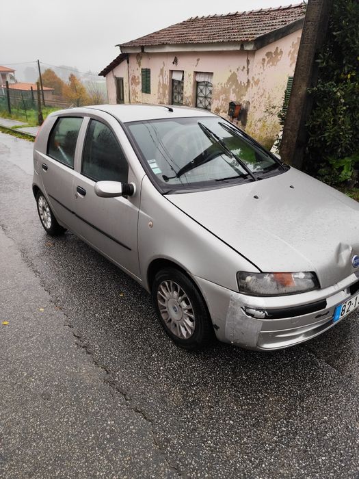 Fiat Punto em bom estado