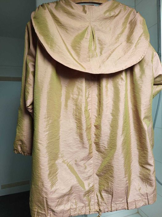 Куртка-ветровка золотистого цвета большой размер 8XL или наш 66 68 70