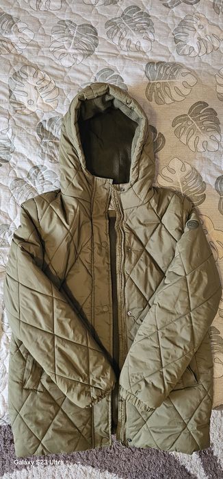 Продам зимову курточку COOL CLUB