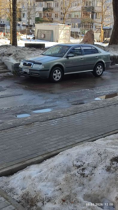 Продам Шкода Октавія Тур 2001  пробі 215000