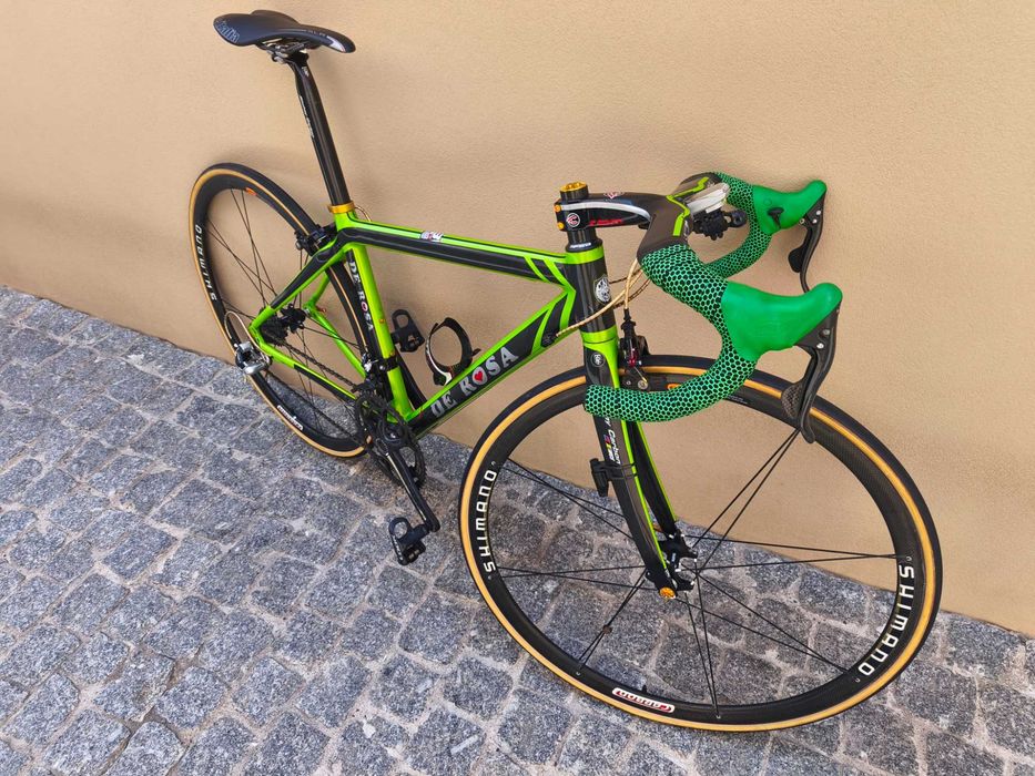 Bicicleta de Estrada em Carbono, De Rosa, 6.9Kgs