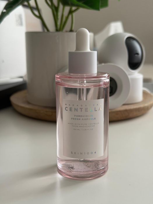 Skin 1004 Centella Poremizing fresh ampule.
