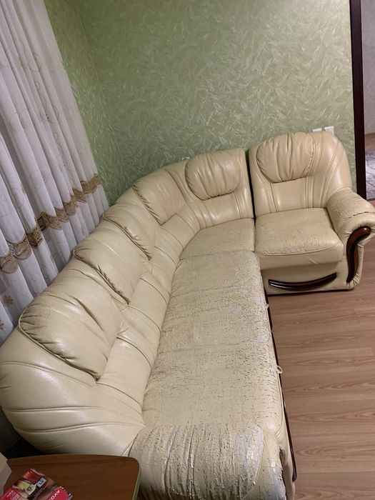 Диван розкладний під реставрацію