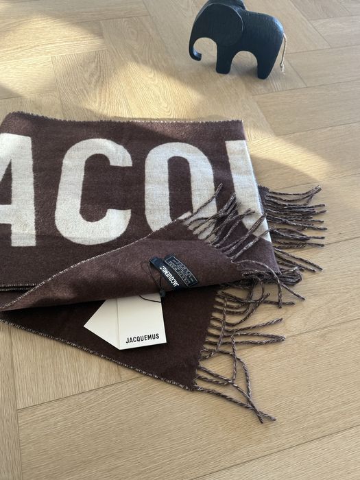 Szal brązowy Jacquemus Nowy z metkami 100% wełna