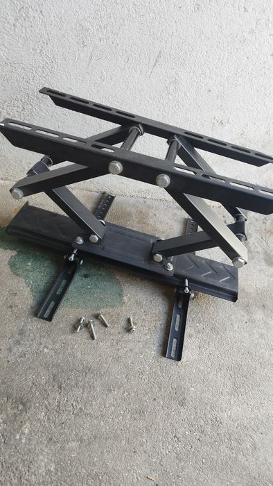 Suporte para televisão universal