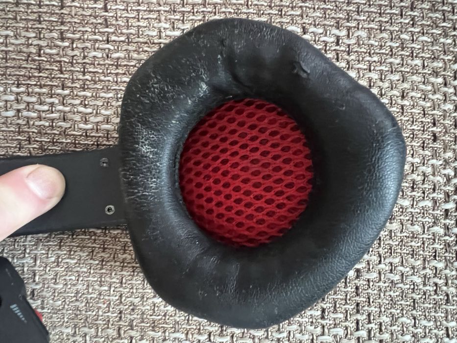 Навушники проводні