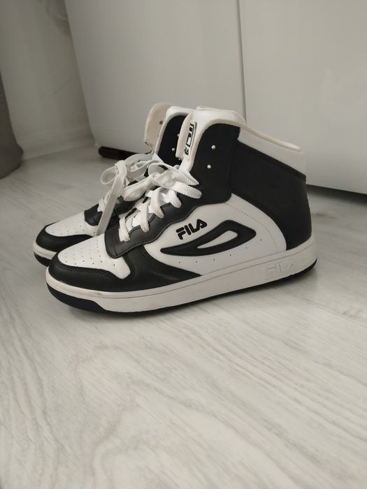 Кросівки Fila 38р