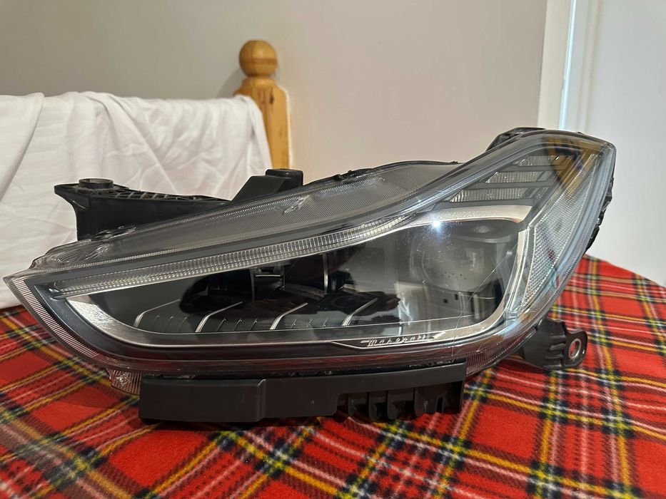 Reflektor Lampa przód Lewa LED Lift Kompletna EU 2017- MASERATI GHIBLI M157