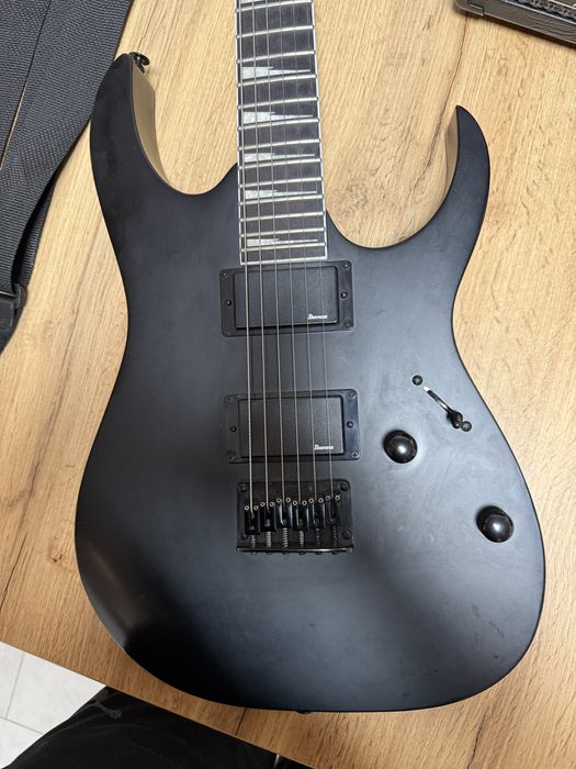 Gitara elektyczna  z piecykiem na gwarancji