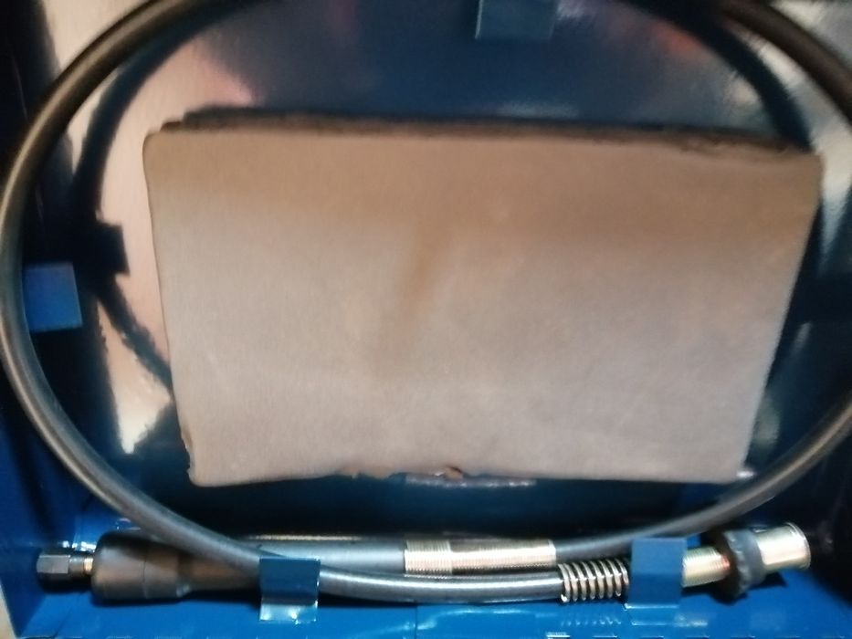 Máquina de precisão64752113932035123