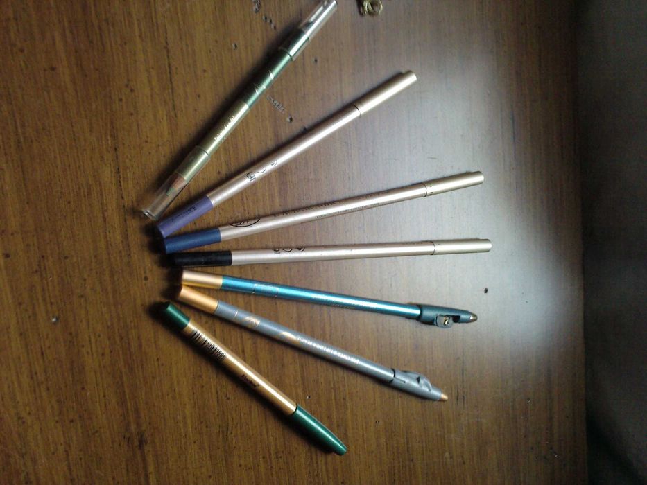 Компактные Тени для век, румяна, карандаши, новые и б/у, недорого