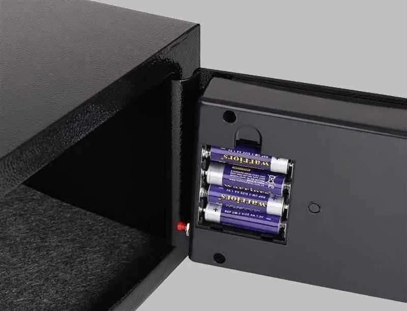 NOWY !!! Sejf z szyfrem kasetka stalowa na pieniądze kasa skrytka