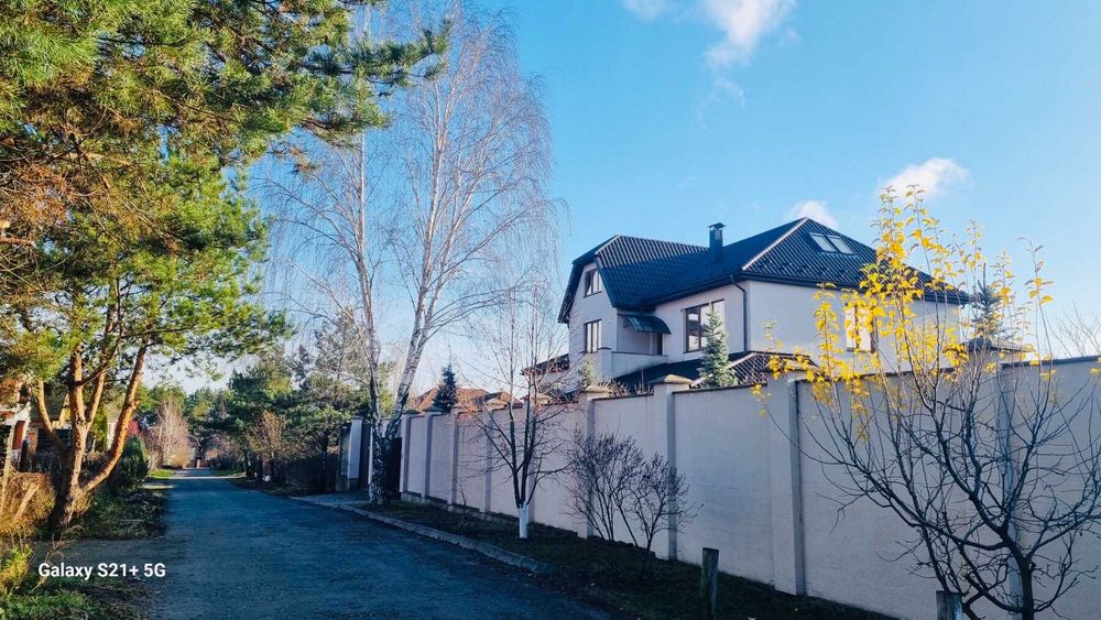 Долгосрочная аренда 2 єт.дома 320 кв.м. в г.Вішгороде, микр. Дедовица