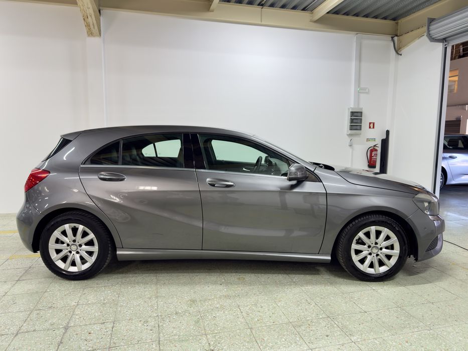 Desde 179€ Por Mês / Mercedes-Benz A180 / 1.5 Diesel Aut / Poss Retoma — photo 5