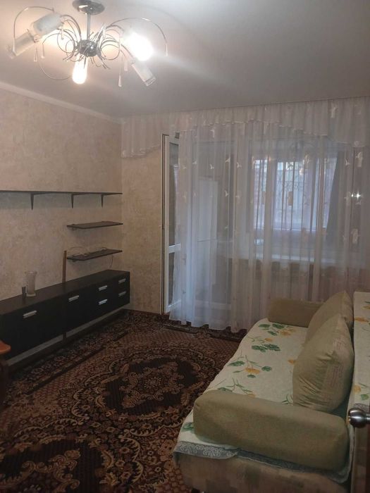 Аренда 2х комн кв  пр. Жуковского