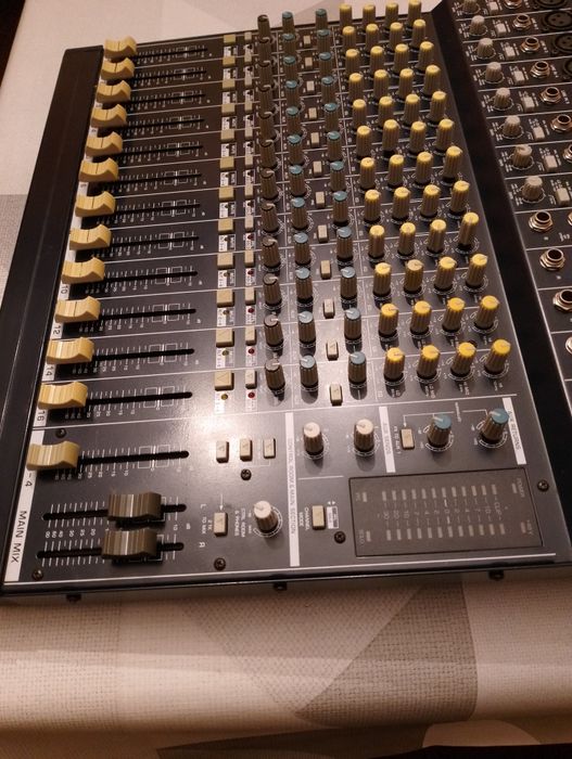 Mikser Behringer Eurorack MX2004A