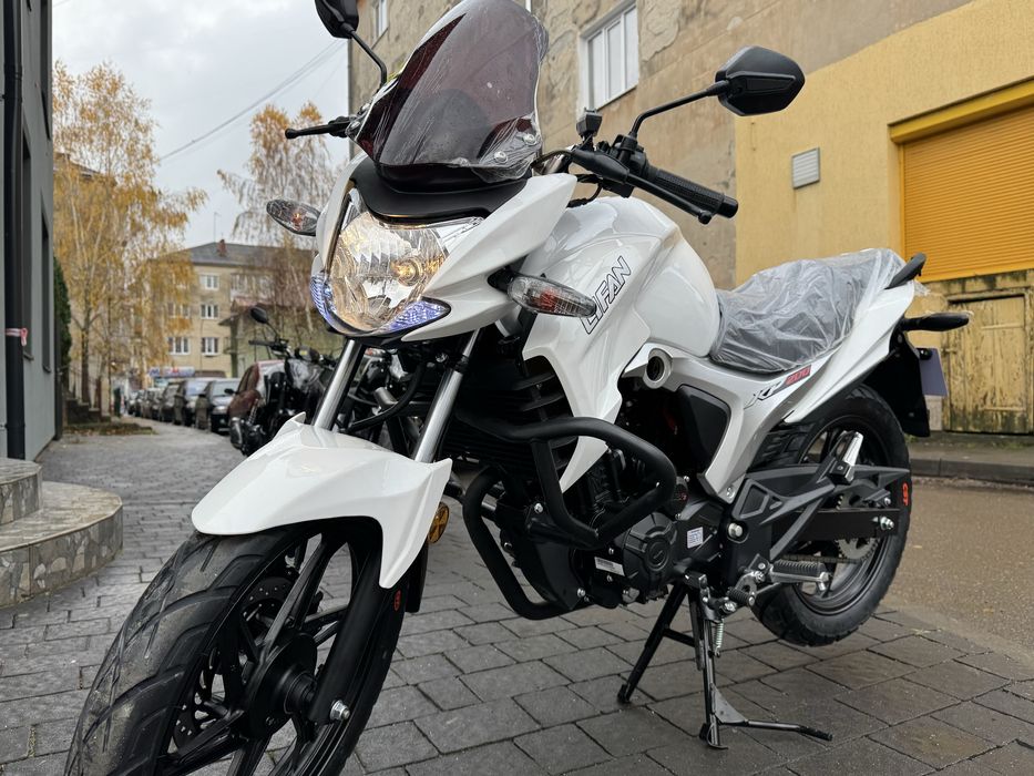 Мотоцикл LIFAN KP200(IROKEZ 200 УВАГА-Оновлени МОТОР-Коробка РЕСТАЛІНГ