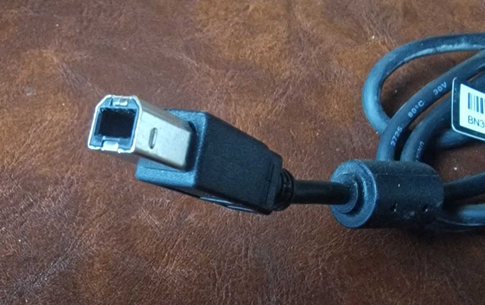 Kwadratowy przewód sygnałowy USB typu A-B do drukarki  150 cm
