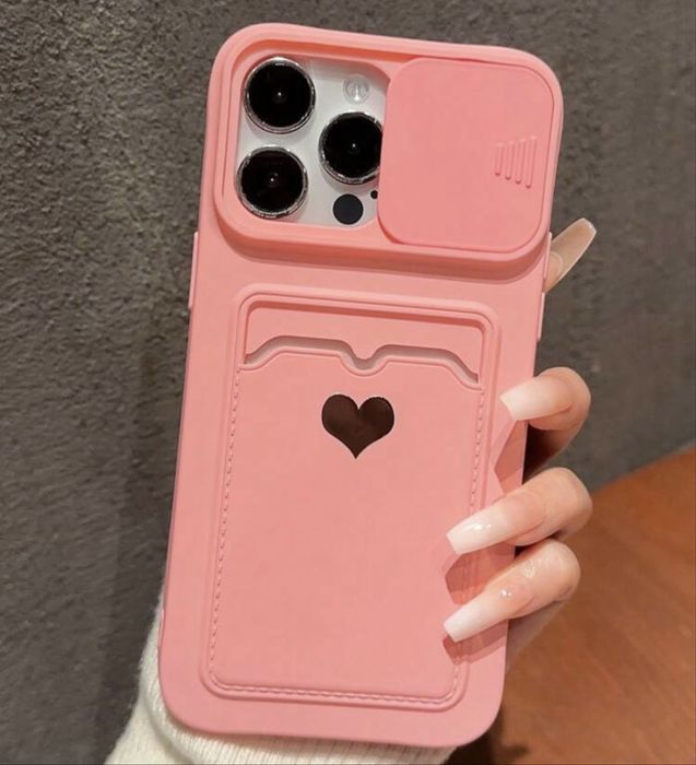 Vendo 4 capas para iPhone 15 Pro - NOVAS