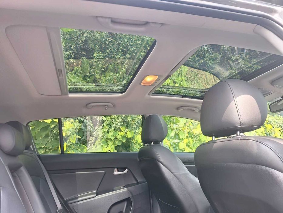 Kia Sportage EX      2015