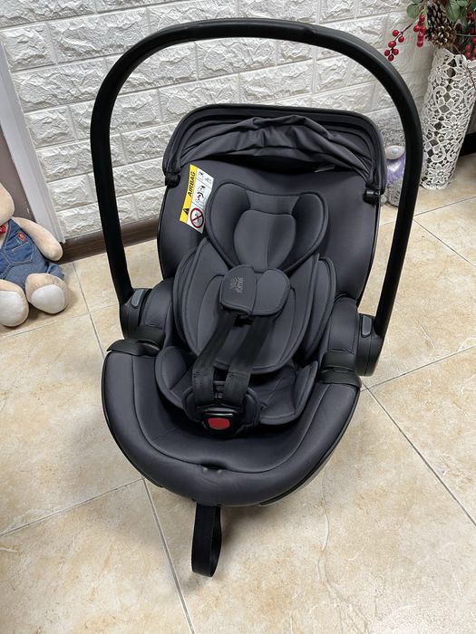 Автокрісло Britax Römer Baby-Safe 5Z Група 0+ (0-13 кг) автолюлька