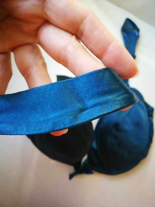 Turkusowy biustonosz Triumph 75A