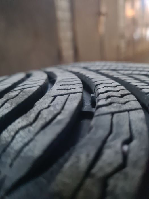 Шини Мішелін 205х60х16 (зимові) на оригінальних дисках VW Beetle 4 шт.