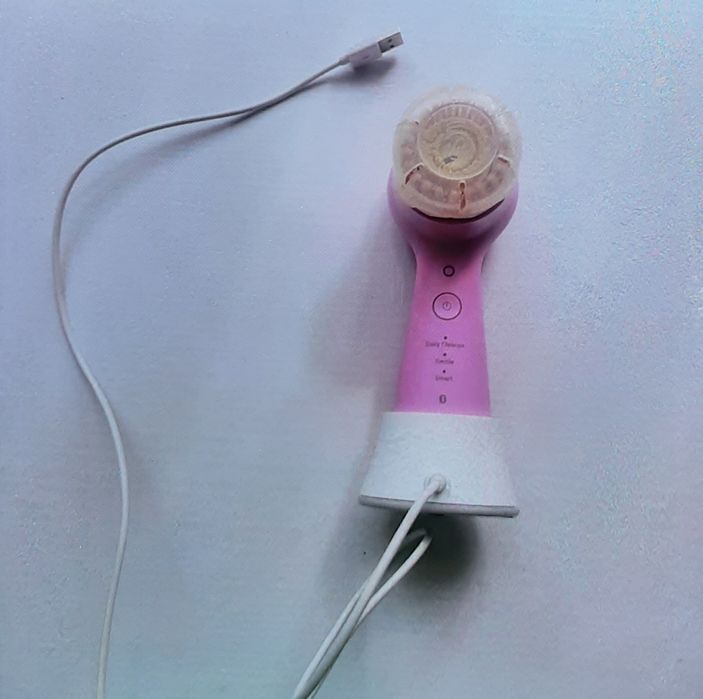 Аппарат для очистки лица