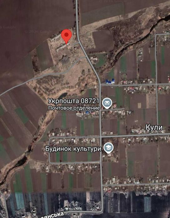 Комплекс зданий бывшей фермы общей площадью 2660 кв.м. в 20 км от Обухова!