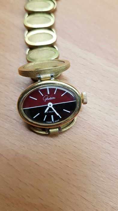 Rzadki biżuteryjny zegarek *Glashutte*