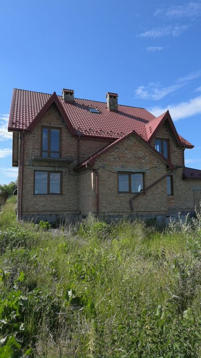 Продаж будинку в околиці Львова