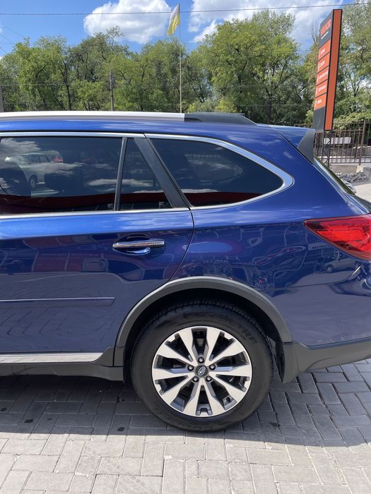 Subaru outback 2017 (B15)