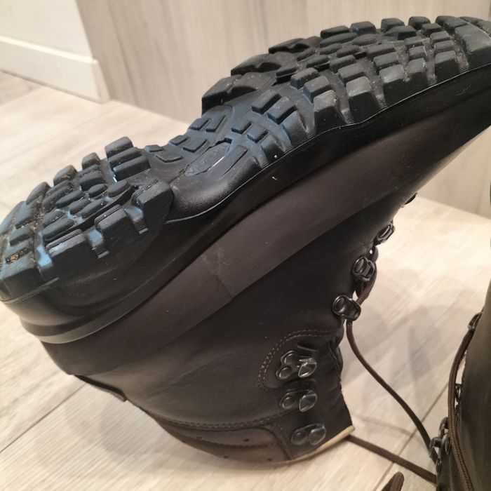 Buty górskie Lowa r. 37.5