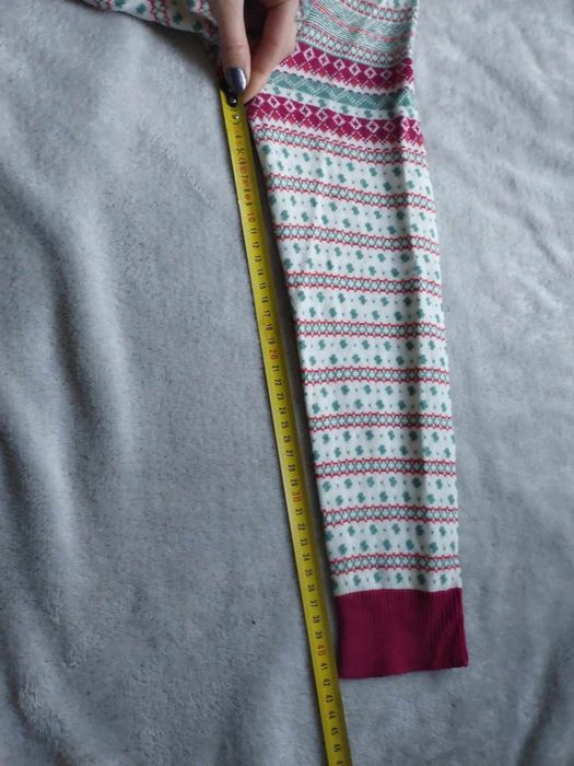 Sweter kolorowy 40