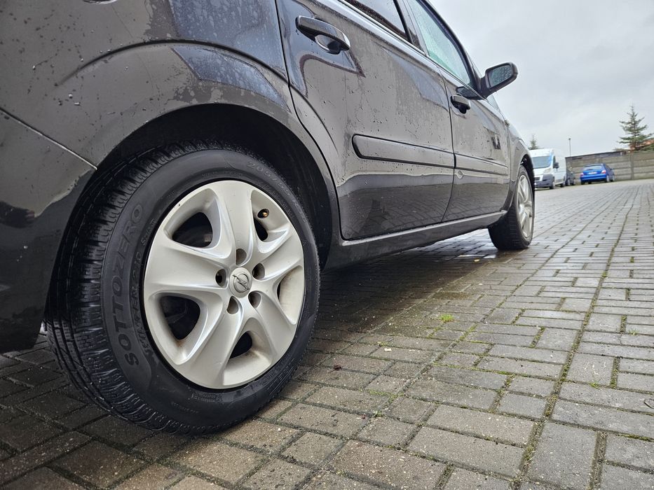 Opel Zafira 2006 рік 1.9 дизель 7 місць