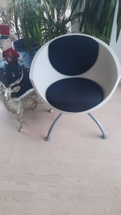 Ikea fotel obrotowy,jak nowy, czarno biały