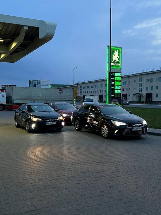 Oренда від 5000 грн. Тoyota Camry Hybrid ГАЗ/Бензин під таксі Uklon.