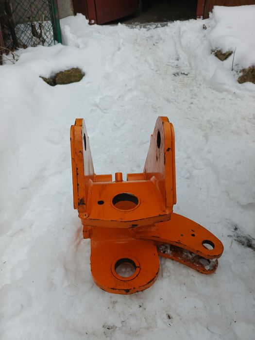 Nowy Konik, koń do koparki hanix h26/27