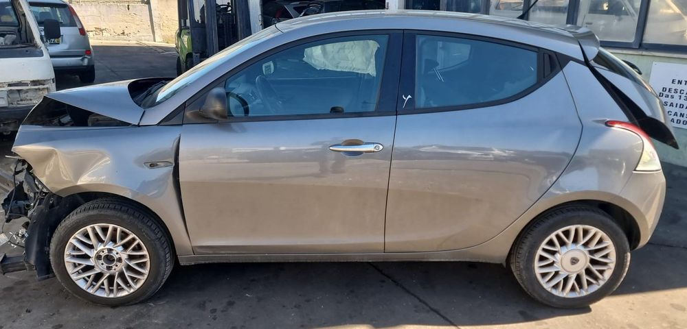 Lancia Ypsilon (843_) 1.2I | 2011 - 2021 - Disponível Para Peças