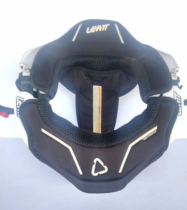 Protector Cervical Leatt Brace Ride